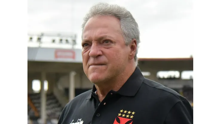 Abel tem data para deixar o comando do Vasco