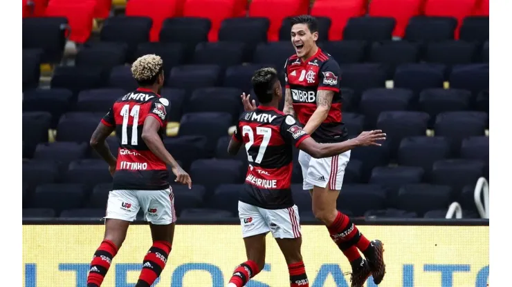 Veja a provável escalação do Flamengo para enfrentar o Racing
