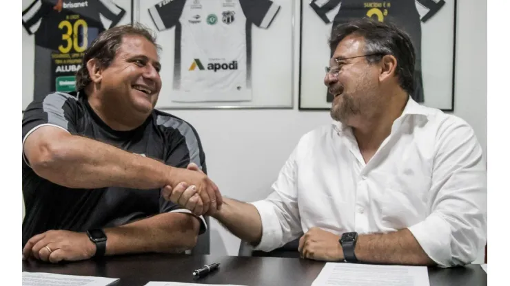 Ceará renova com Guto Ferreira até final de 2021