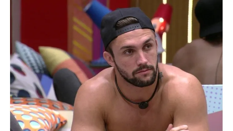 Arthur se mostrou preocupado no BBB 21
