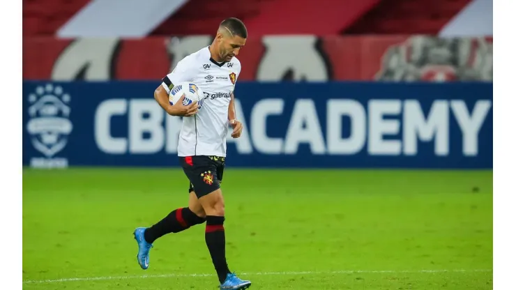 Com Neilton e Thiago Neves relacionados, Umberto Louzer define Sport titular para encarar o Corinthians