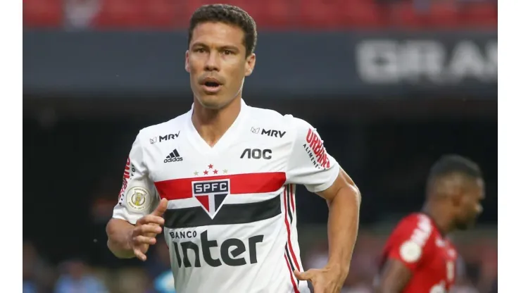 Hernanes jogará o restante do Campeonato Brasileiro com a camisa do Sport (Foto: Marcello Zambrana/AGIF)
