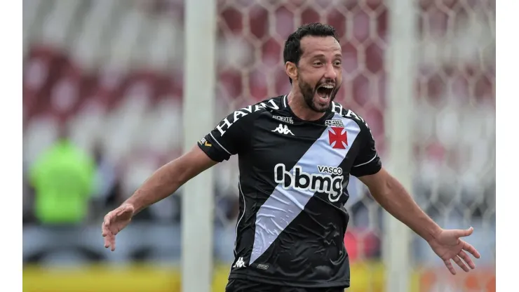 Nenê é o quarto maior goleador do Vasco no século XXI (Foto: Thiago Ribeiro/AGIF)
