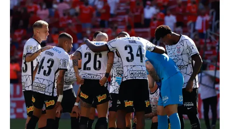 Corinthians cogita afastamento de jogador. (Foto: Maxi Franzoi/AGIF)
