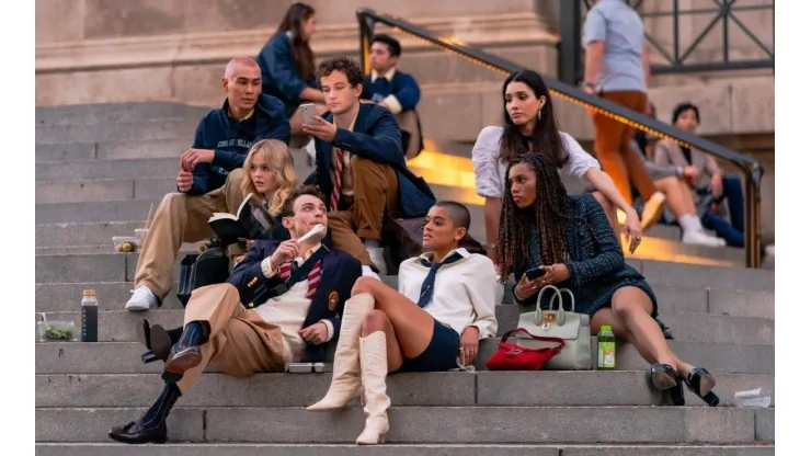 O reboot de Gossip Girl é produzido pelo HBO Max – Imagem: Reprodução
