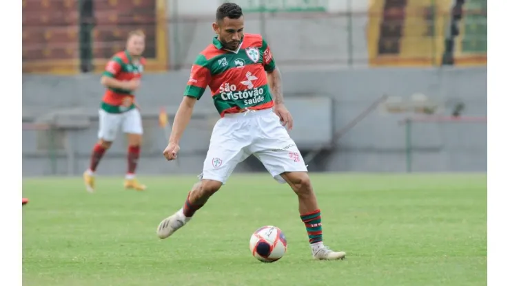 Tauã tem 21 jogos com a camisa da Portuguesa (Foto: Dorival Rosa/Portuguesa)
