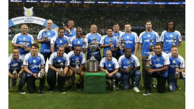 Elenco de 1999 foi homenageado pelo Palmeiras no Brasileirão 2019 (Foto: Cesar Greco/Ag. Palmeiras)
