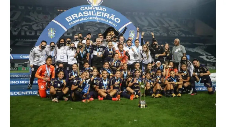 O Corinthians feminino foi campeão brasileiro este ano.
