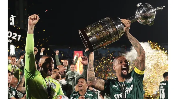 Foto: Ettore Chiereguini/AGIF/ Lando Norris vibra com o título da Libertadores do Palmeiras, interage com Dudu e leva torcida ao delírio
