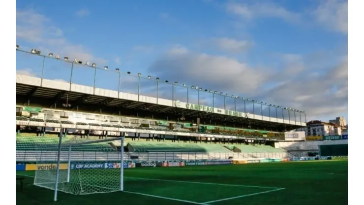 Luiz Erbes/AGIF/ Estádio Alfredo Jaconi
