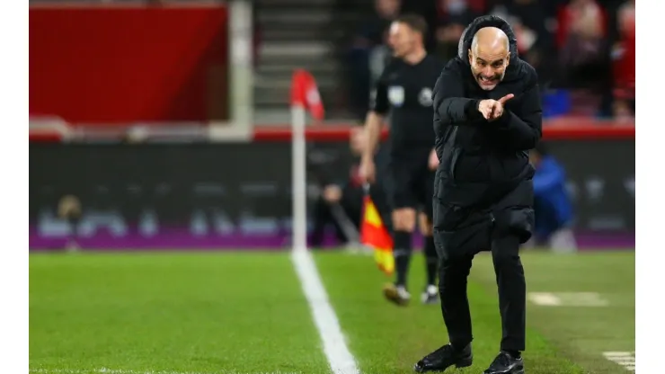 Guardiola venceu, mais uma vez, o prêmio de técnico do mês da Premier League
