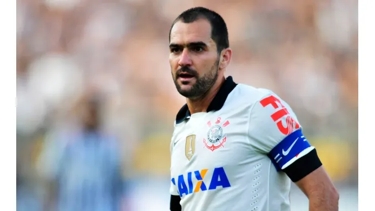 Foto: Hélio Suenaga/LatinContent via Getty Images | Danilo tem futuro incerto no Corinthians
