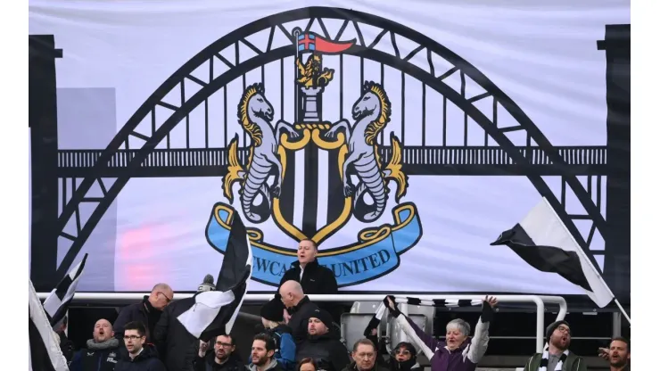 Newcastle corre contra o tempo atrás de reforços para o time nesta janela de transferências
