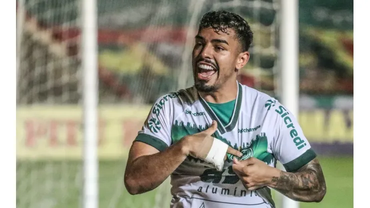 Foto: Ronald Felipe/AGIF - Bidu foi destaque do Guarani nas últimas temporadas e deve reforçar Cruzeiro em 2022
