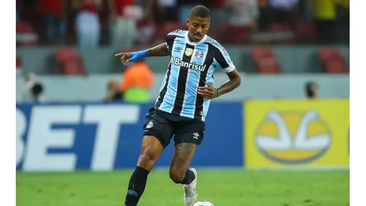 Foto: Pedro H. Tesch/AGIF - Jean Pyerre tem novo destino após ficar de fora do Grêmio
