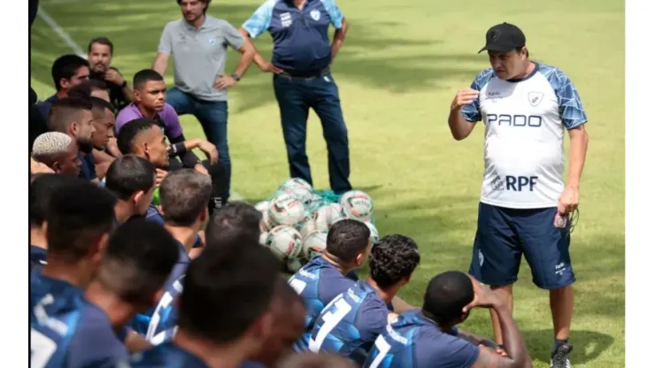 Ricardo Chicarelli/Londrina - Adilson Batista, técnico do Londrina
