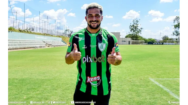 Aloísio acabou de chegar ao América e foi inscrito pelo Clube para a fase de grupos da Libertadores
