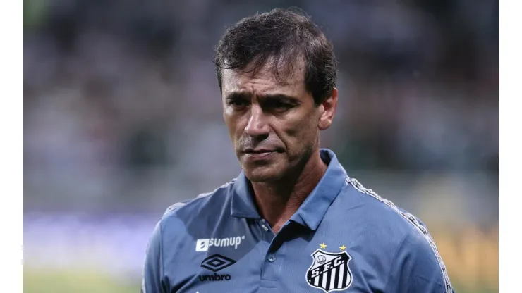 Jornalista detona titular de Fabián Busto no Santos e vai além; Entenda