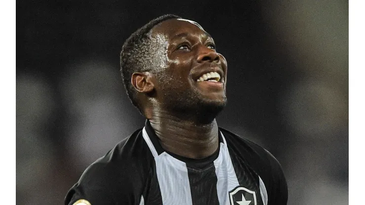 Foto: Thiago Ribeiro/AGIF - Patrick de Paula foi o melhor em campo diante do Fortaleza.
