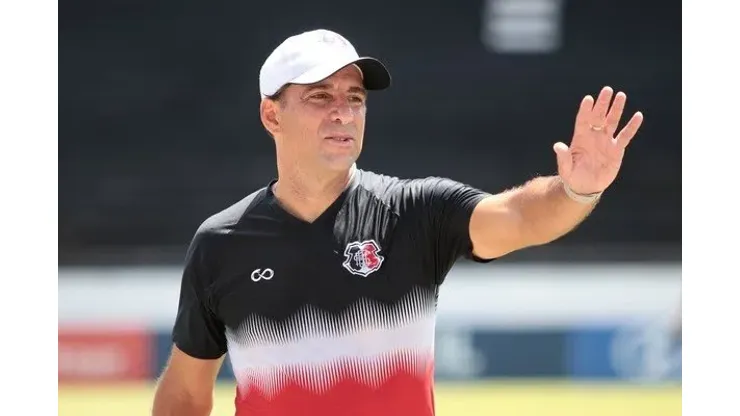 Site oficial do time: Rafael Melo/Site Oficial Santa Cruz - Sergipe promete ir a justiça por causa de pênalti e gol marcado por atacante de Martelotte
