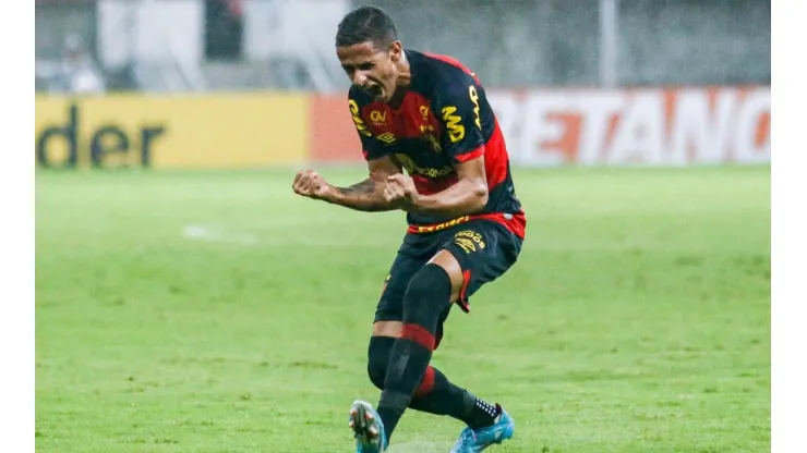 Foto: Rafael Vieira/AGIF - Luciano Juba é o grande destaque do Sport na temporada
