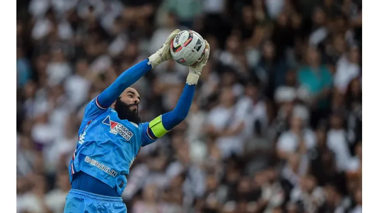 Foto: Thiago Ribeiro/AGIF |  Guto destacou boa atuação de Danilo
