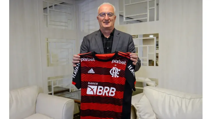 Foto: Marcelo Cortes/CRF - Dorival deve ganhar primeiro reforço para a segunda parte da temporada
