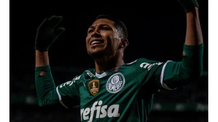 Gabriel Machado/AGIF/ Com gol contra o Coritiba, Rony entra no top-10 do Palmeiras no século e crava seu nome na história do Clube.
