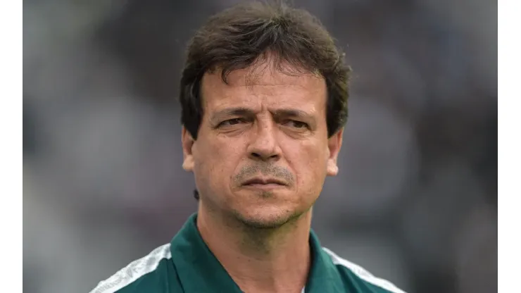 Thiago Ribeiro/AGIF. Fernando Diniz voltou ao comando do Fluminense em abril de 2022
