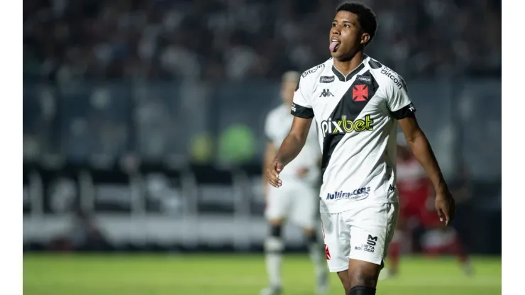 Jorge Rodrigues/AGIF - Andrey é um dos destaques da goleada do Vasco
