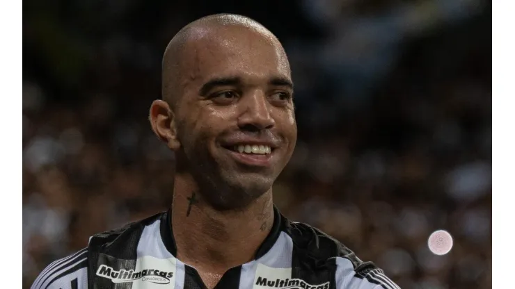 'Bomba' de última hora pega torcida do Galo de surpresa e Diego Tardelli pode assinar com o Galo