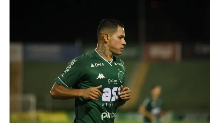 Foto: Rogério Capela/AGIF - Giovanni Augusto é um dos destaques da temporada do Guarani
