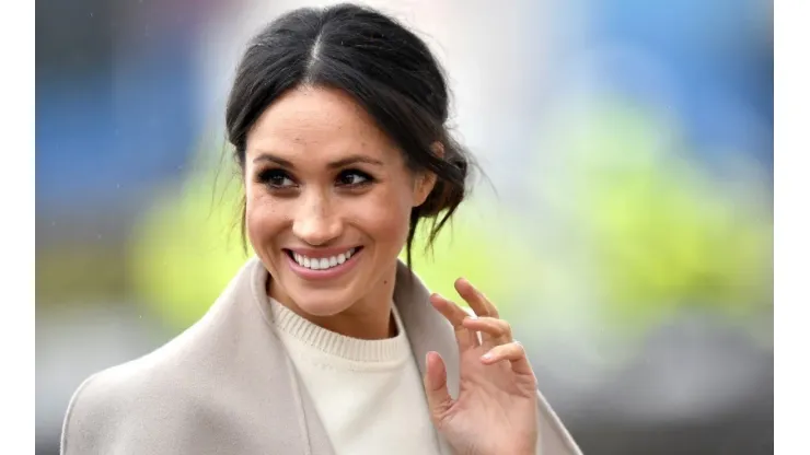 Meghan Markle quebrou protocolos reais ao comentar sobre eleições
