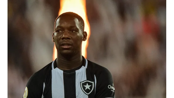 Thiago Ribeiro/AGIF - PK no Botafogo.
