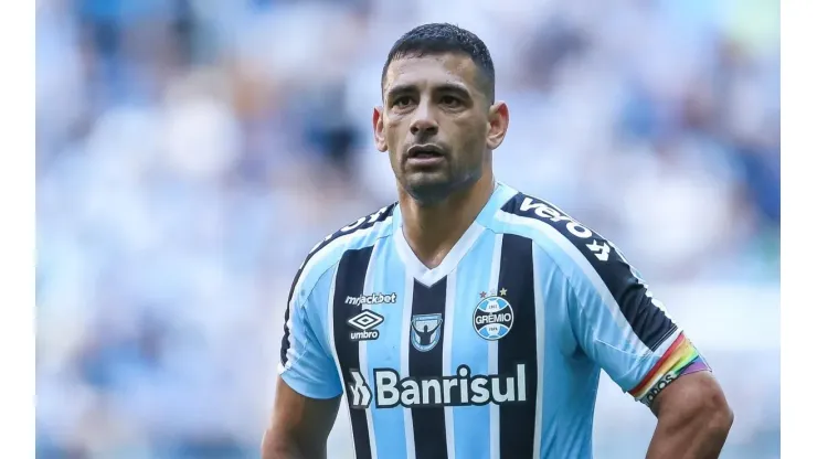 Pedro H. Tesch/AGIF - Diego Souza renovou com o Grêmio até dezembro de 2023
