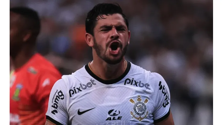 Foto: Ettore Chiereguini/AGIF - Giuliano vem sendo titular absoluto do Corinthians.
