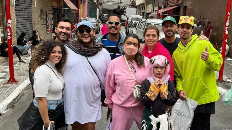 Preta Gil e os amigos em São Paulo - Foto: Instagram @pretagil
