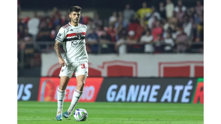 Foto: Marcello Zambrana/AGIF - Beraldo: zagueiro é um dos mais valorizados do São Paulo
