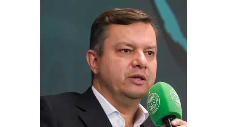 Glenn Stenger ‘crava’ novidade e agita torcida do Coxa