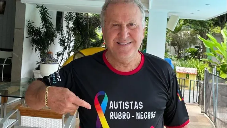 Foto: Reprodução das Redes Sociais Autistas Rubro-Negros - Ex-Jogador Zico usando a camisa da torcida organizada dos Mengão
