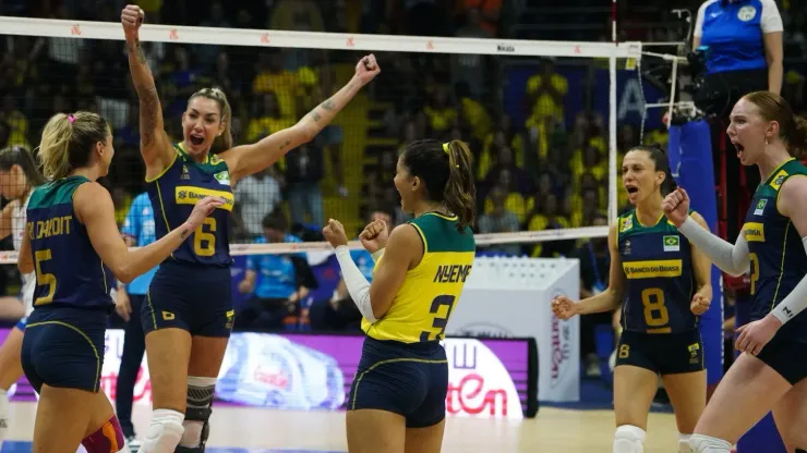 Brasil superou Sérvia em jogo emocionante. Foto: FIVB
