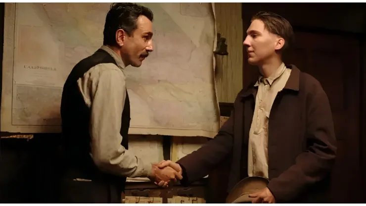 Daniel Day-Lewis e Paul Dano em Sangue Negro - Foto: Reprodução/IMDb
