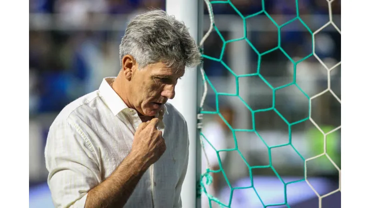 MG - BELO HORIZONTE - 22/04/2023 - BRASILEIRO A 2023, CRUZEIRO X GREMIO - Renato Gaucho tecnico do Gremio durante partida contra o Cruzeiro no estadio Independencia pelo campeonato BRASILEIRO A 2023. Foto: Fernando Moreno/AGIF
