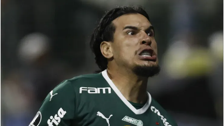 SAO PAULO, BRAZIL - AUGUST 10: Gustavo Gomez of Palmeiras his team's victory during a Copa CONMEBOL Libertadores 2022 quarterfinal second leg match between Palmeiras and Atletico Mineiro at Allianz Parque on August 10, 2022 in Sao Paulo, Brazil. (Photo by Ricardo Moreira/Getty Images)
