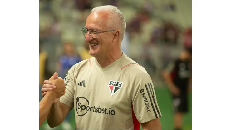 CE - FORTALEZA - 11/05/2023 - BRASILEIRO A 2023, FORTALEZA X SAO PAULO - Dorival Junior tecnico do Fortaleza durante partida contra o Sao Paulo no estadio Arena Castelao pelo campeonato BRASILEIRO A 2023. Foto: Lucas Emanuel/AGIF
