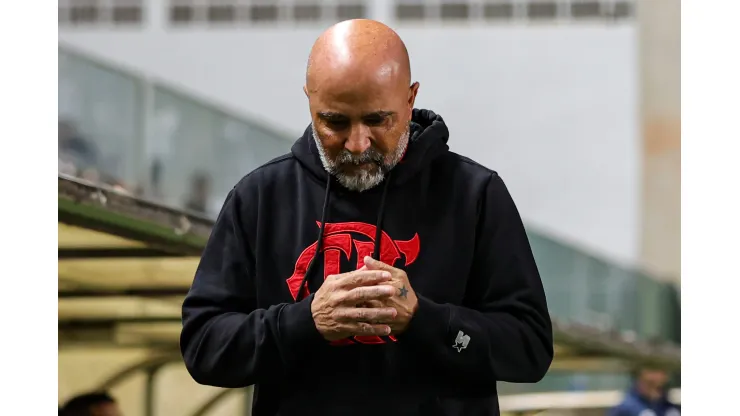 Gilson Lobo/AGIF. Diretoria do Flamengo cogita demitir Sampaoli após polêmica com preparador físico
