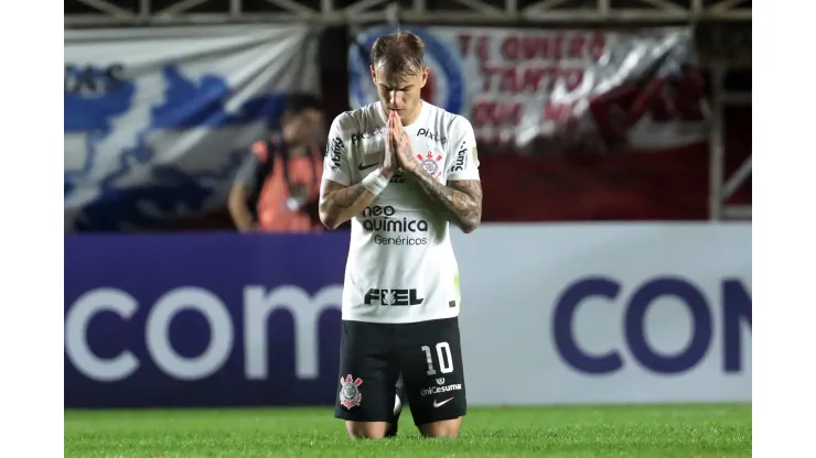 CONFESSOU! Róger Guedes confirma proposta sobre saída do Corinthians<br />
 - Foto: Marcos Brindicci/Getty Images)
