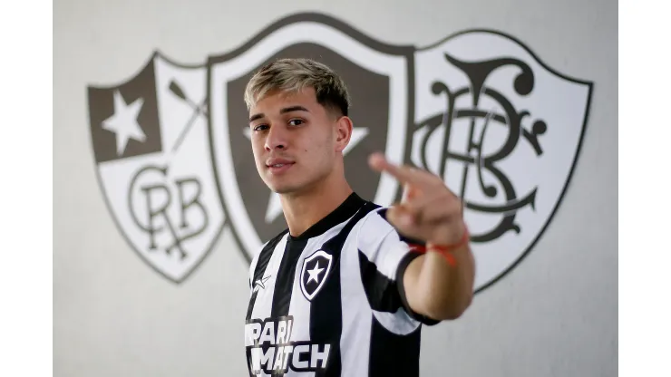 Surge data de possível estreia de Mateo Ponte pelo Botafogo