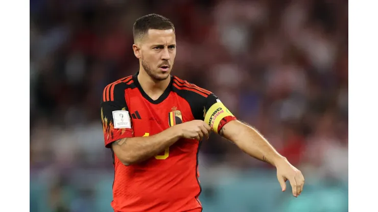 DOHA, QATAR - DECEMBER 01: Eden Hazard of Belgium puts on the 'Protect Children' captains armband during the FIFA World Cup Qatar 2022 Group F match between Croatia and Belgium at Ahmad Bin Ali Stadium on December 01, 2022 in Doha, Qatar. (Photo by Francois Nel/Getty Images)
