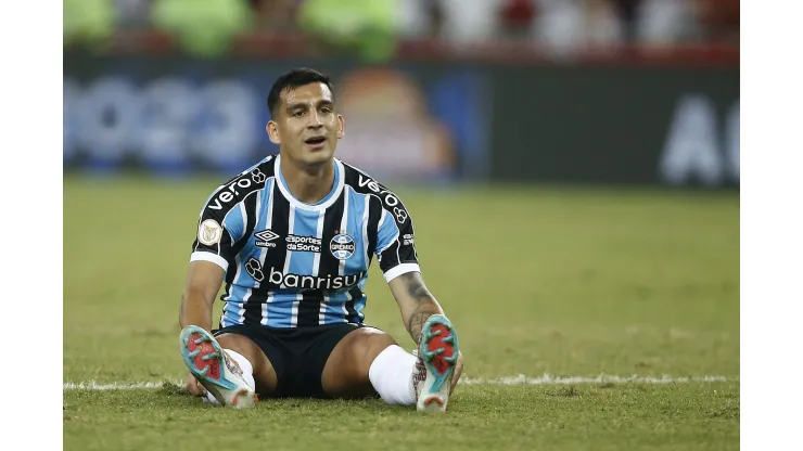 Para jogar com Cristaldo: Camisa 10 tem nome levado ao Grêmio  - Foto: Wagner Meier/Getty Images)
